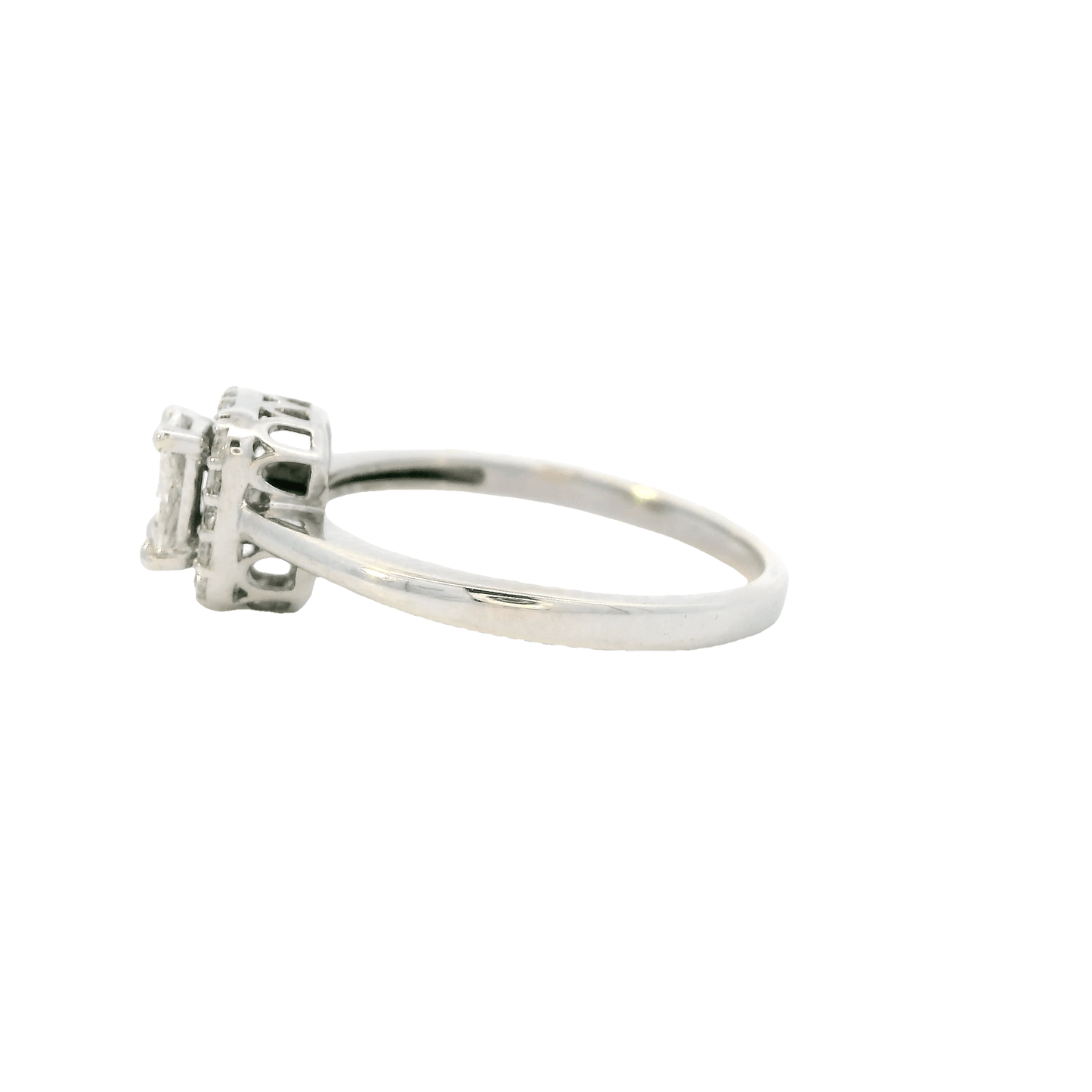 14K White Gold And Diamond Womens Ring - 0.66ct