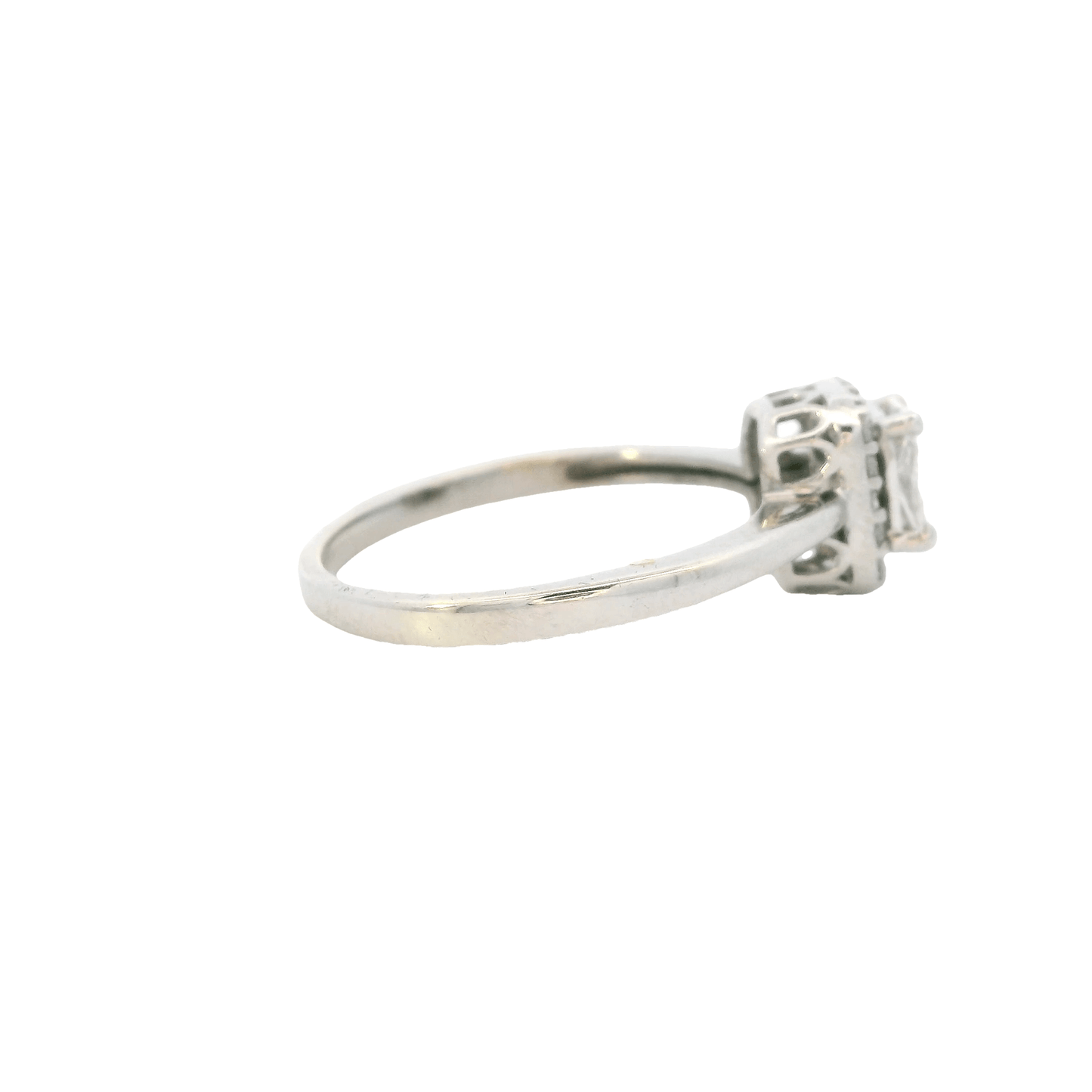 14K White Gold And Diamond Womens Ring - 0.66ct