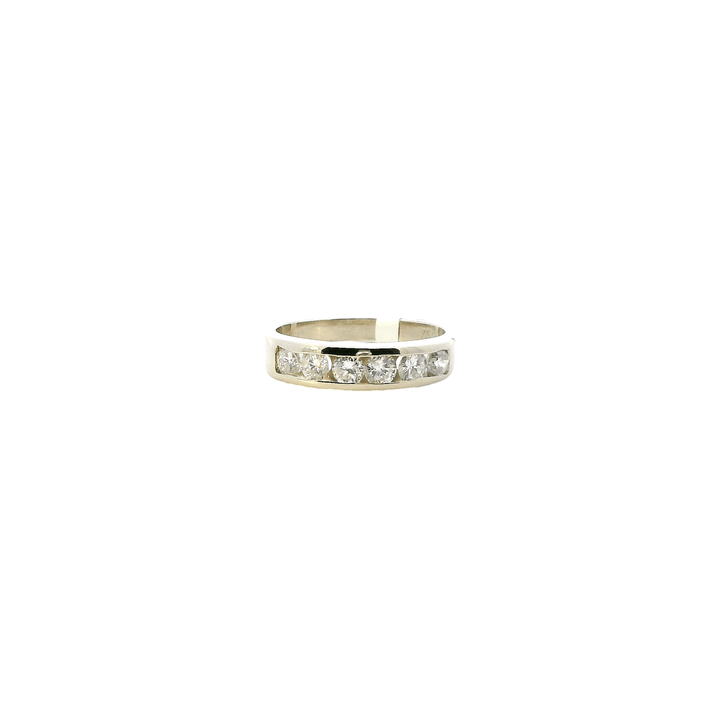18K White Gold Diamond Women's Ring - 0.60ct