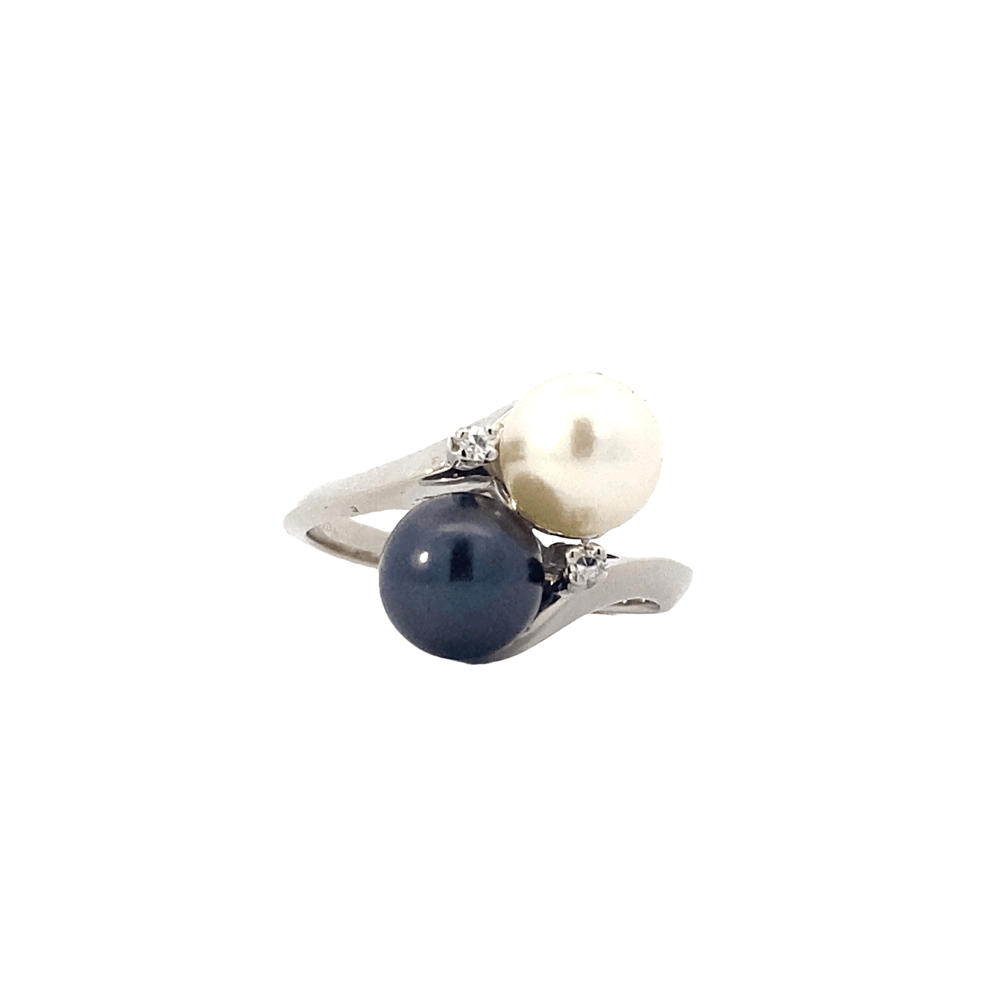 14K White Gold and Akoya Pearl Diamond Womens Ring - 0.02ct