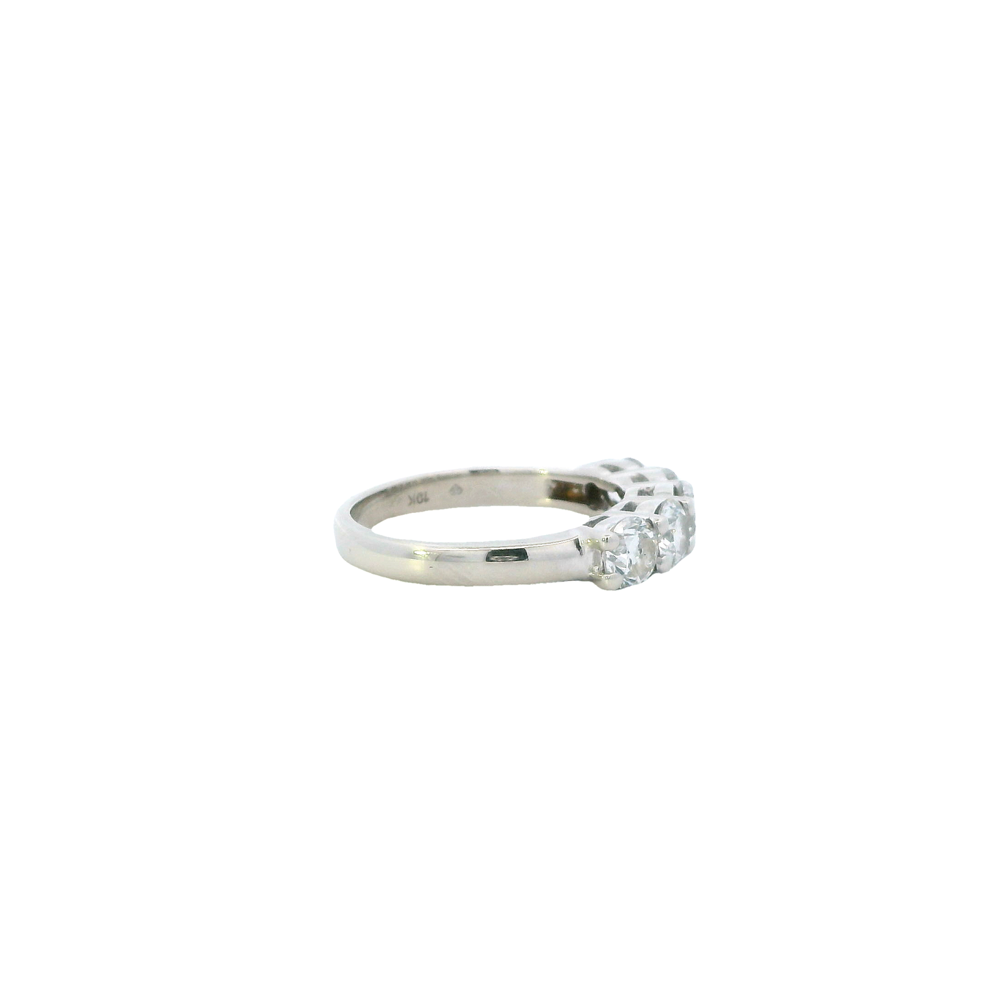 10K White Gold Diamond Ring - 1.69ct