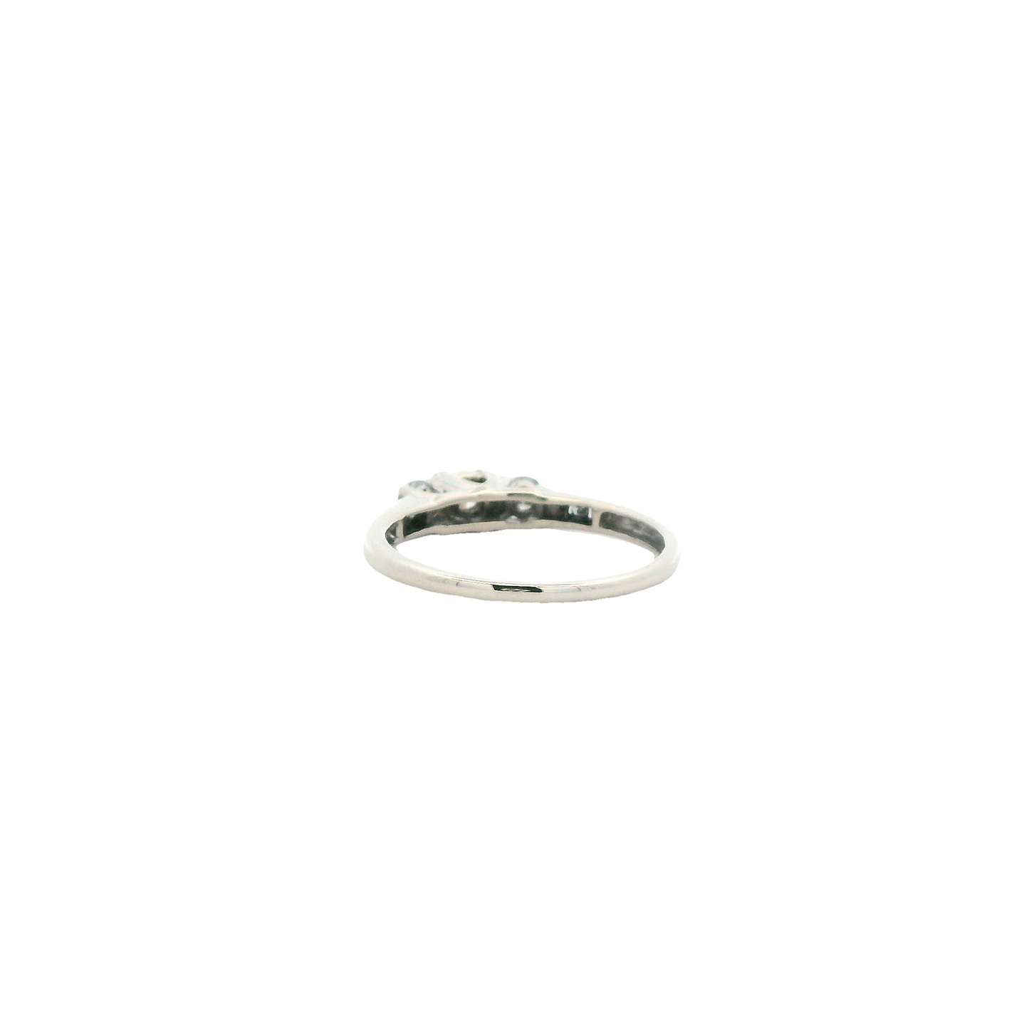 10K White Gold Diamond Ring - 0.46ct