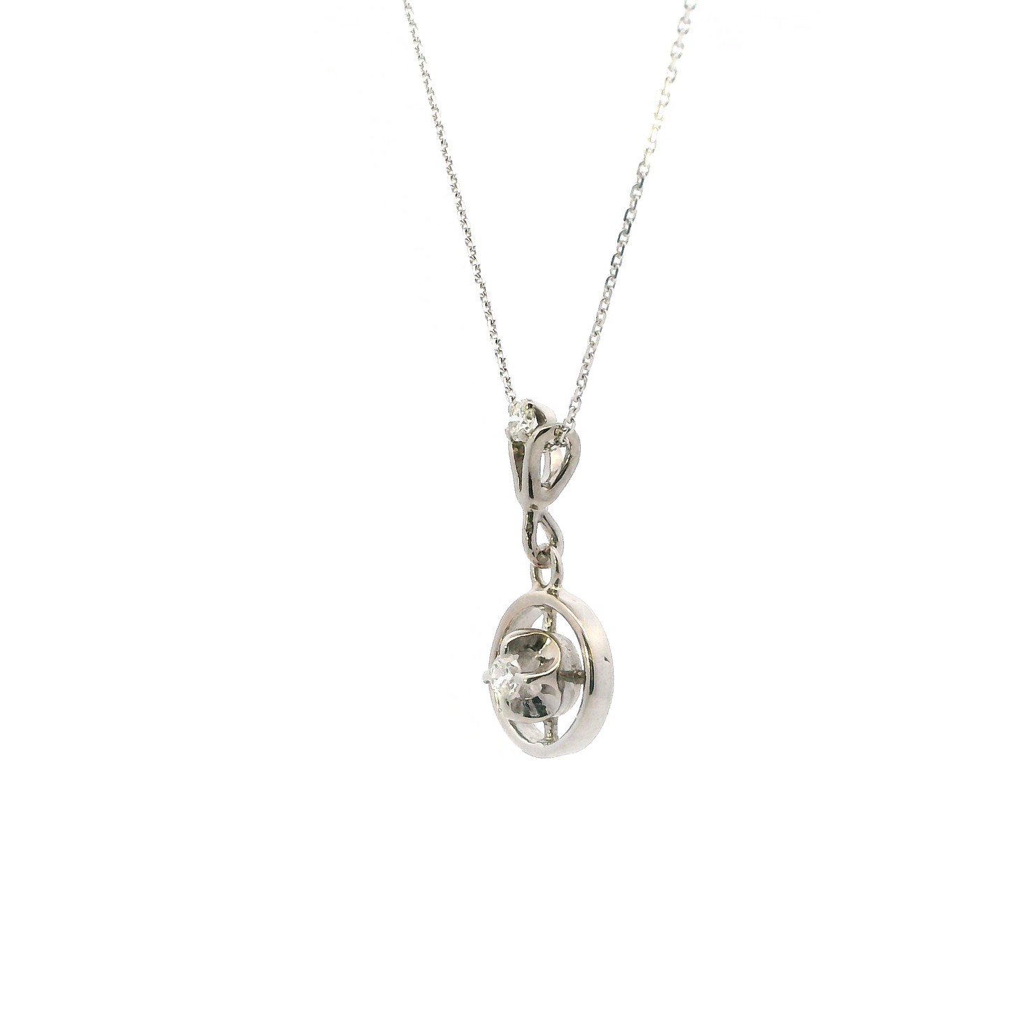 14K White Gold Diamond Pendant & 16" Cable Chain - 0.15ct