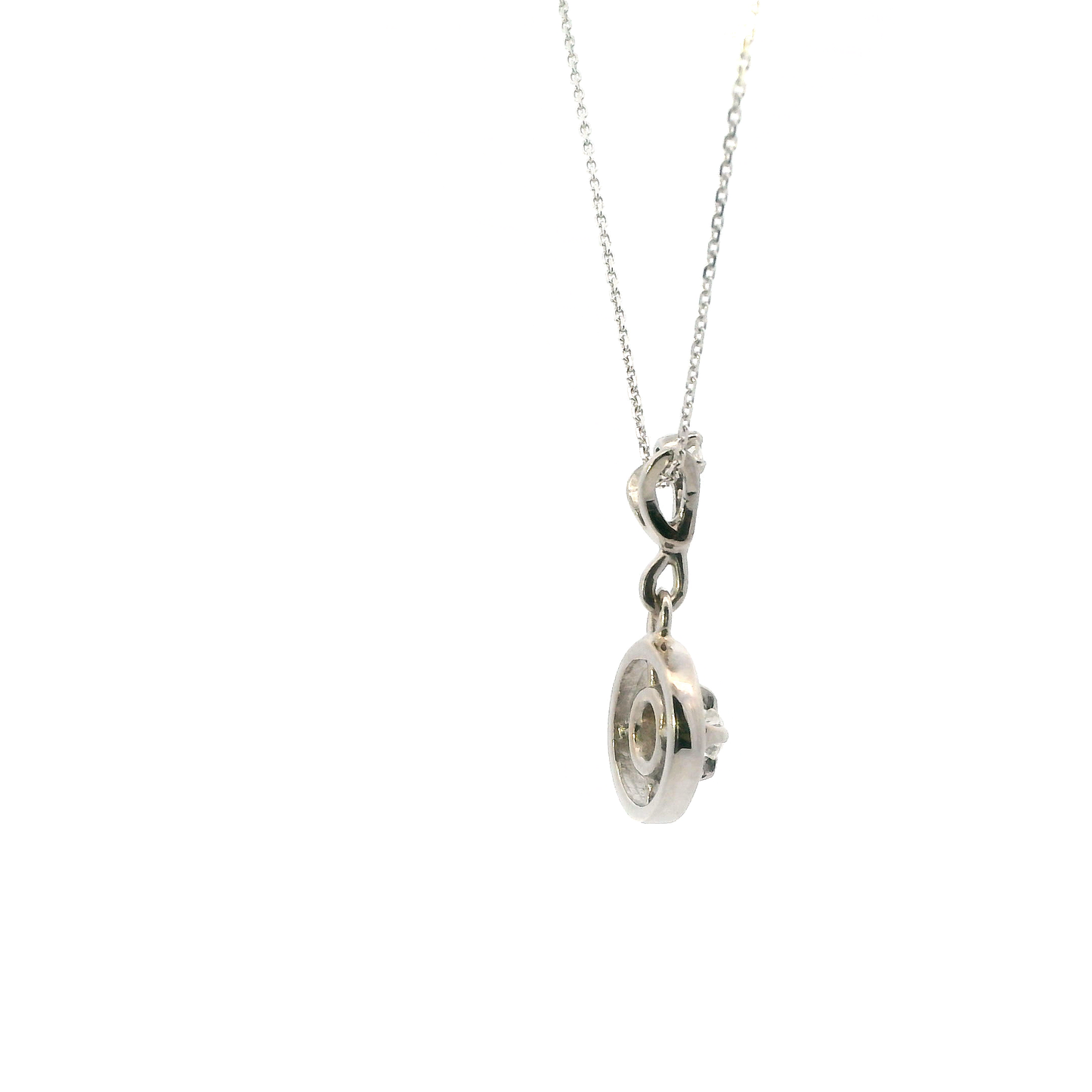 14K White Gold Diamond Pendant & 16" Cable Chain - 0.15ct