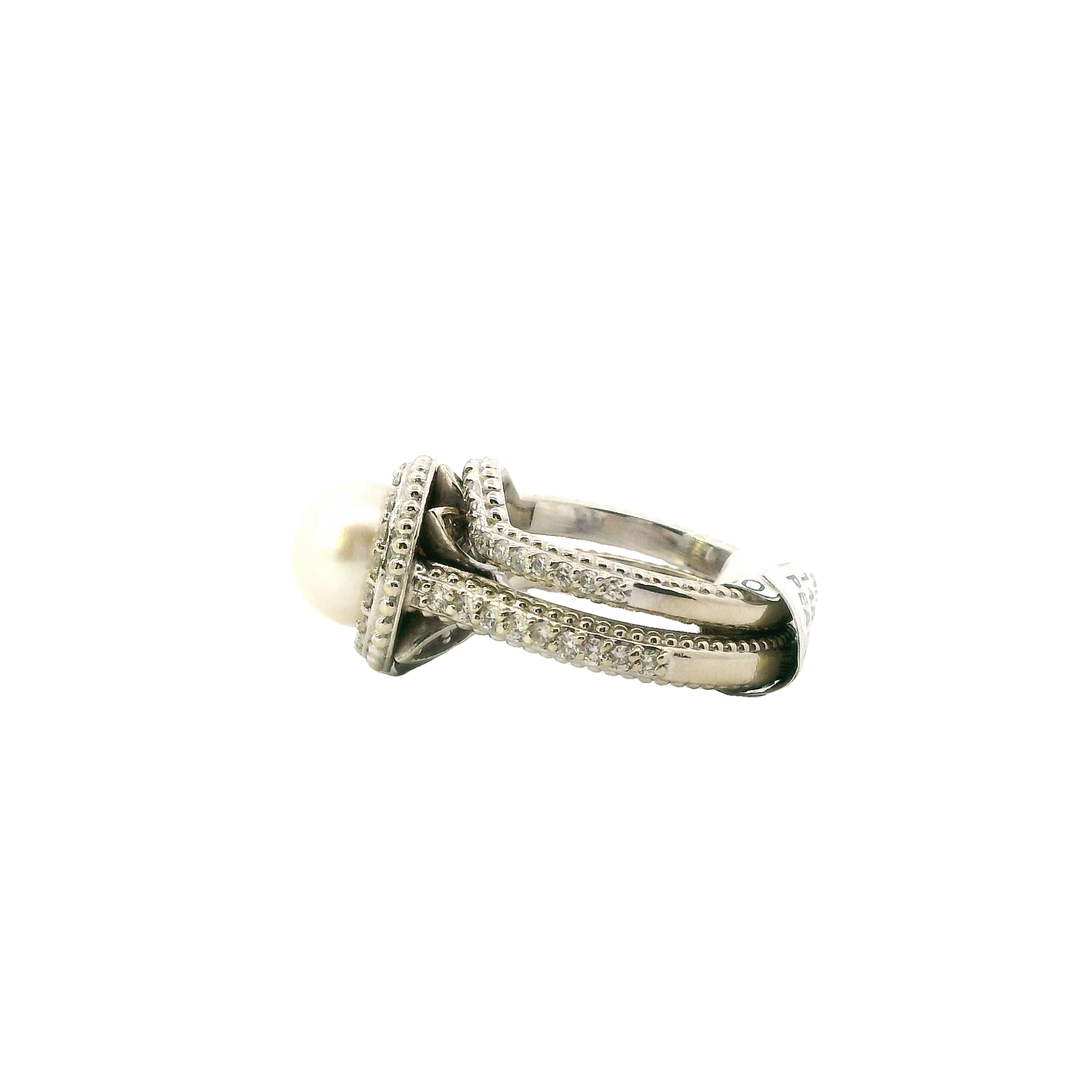 14K White Gold Pearl And Diamond Engagement & Wedding Ring Set - 0.78ct