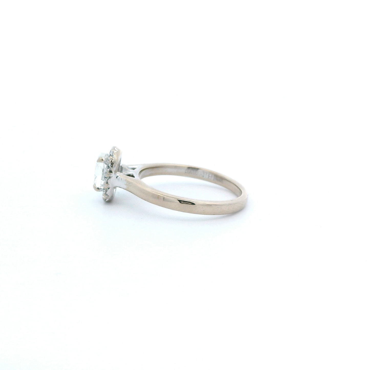 18K White Gold Diamond Womens Ring - 0.78ct