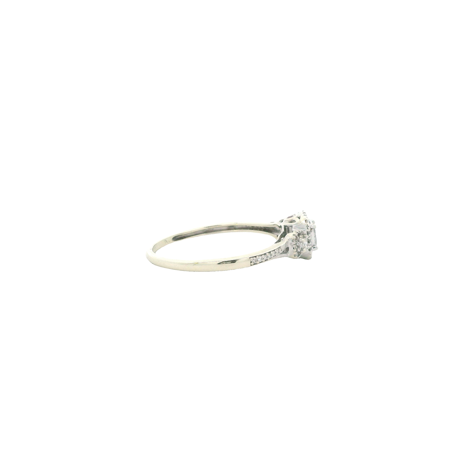 10K White Gold Diamond Women's Ring - 0.26ct
