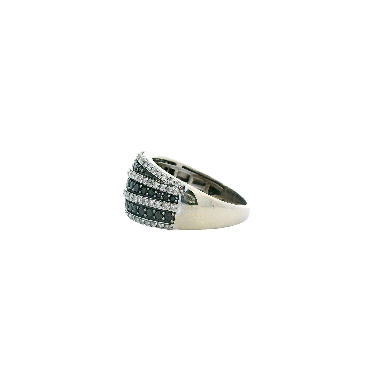 10K White Gold Diamond Ring - 0.56ct