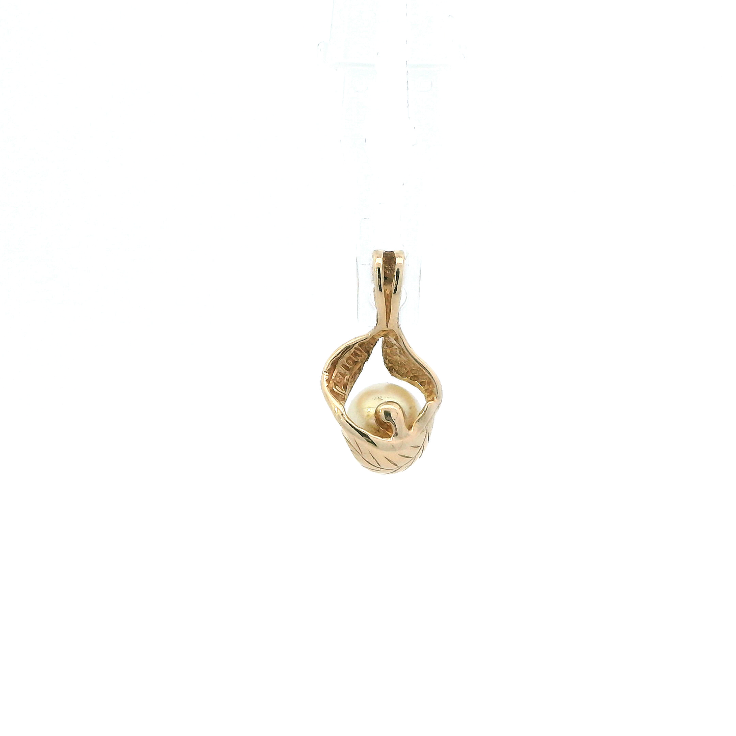 10K Yellow Gold Pearl & Leaves Pendant