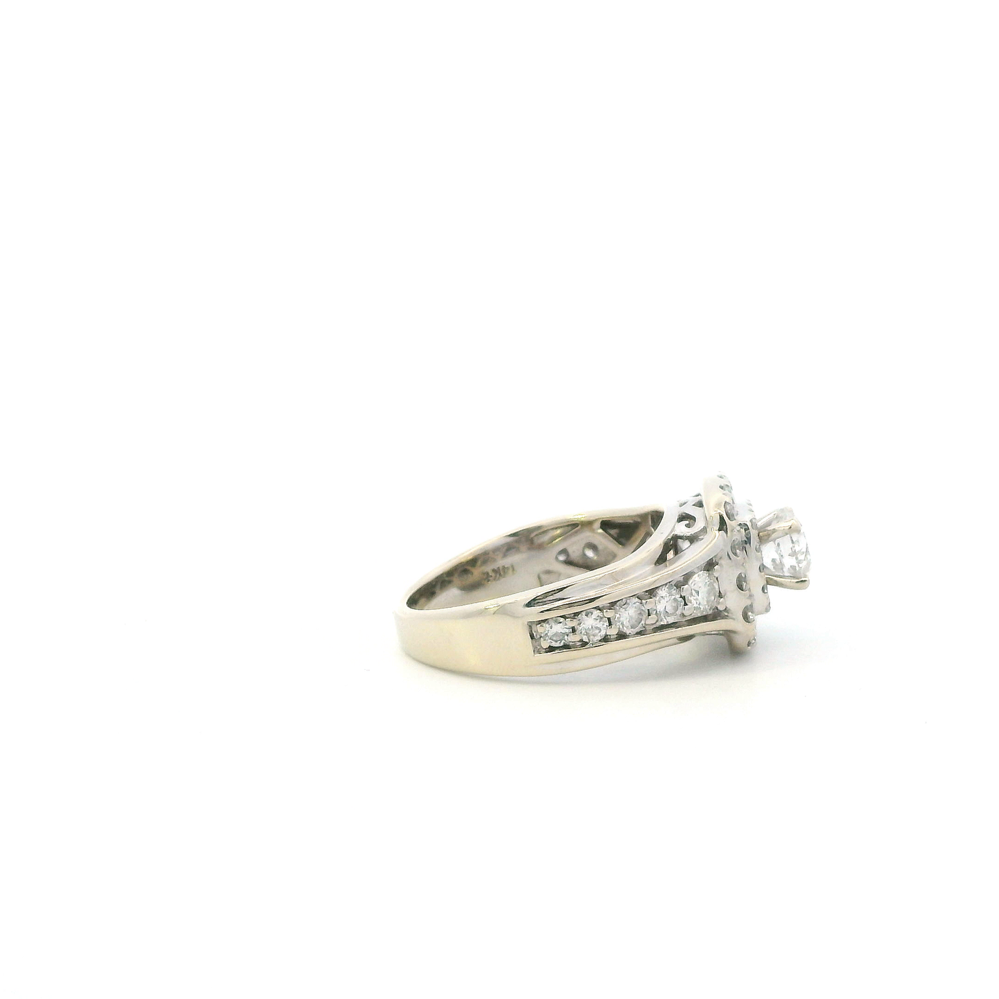 14K White Gold Diamond Women's Ring - 1.49ct
