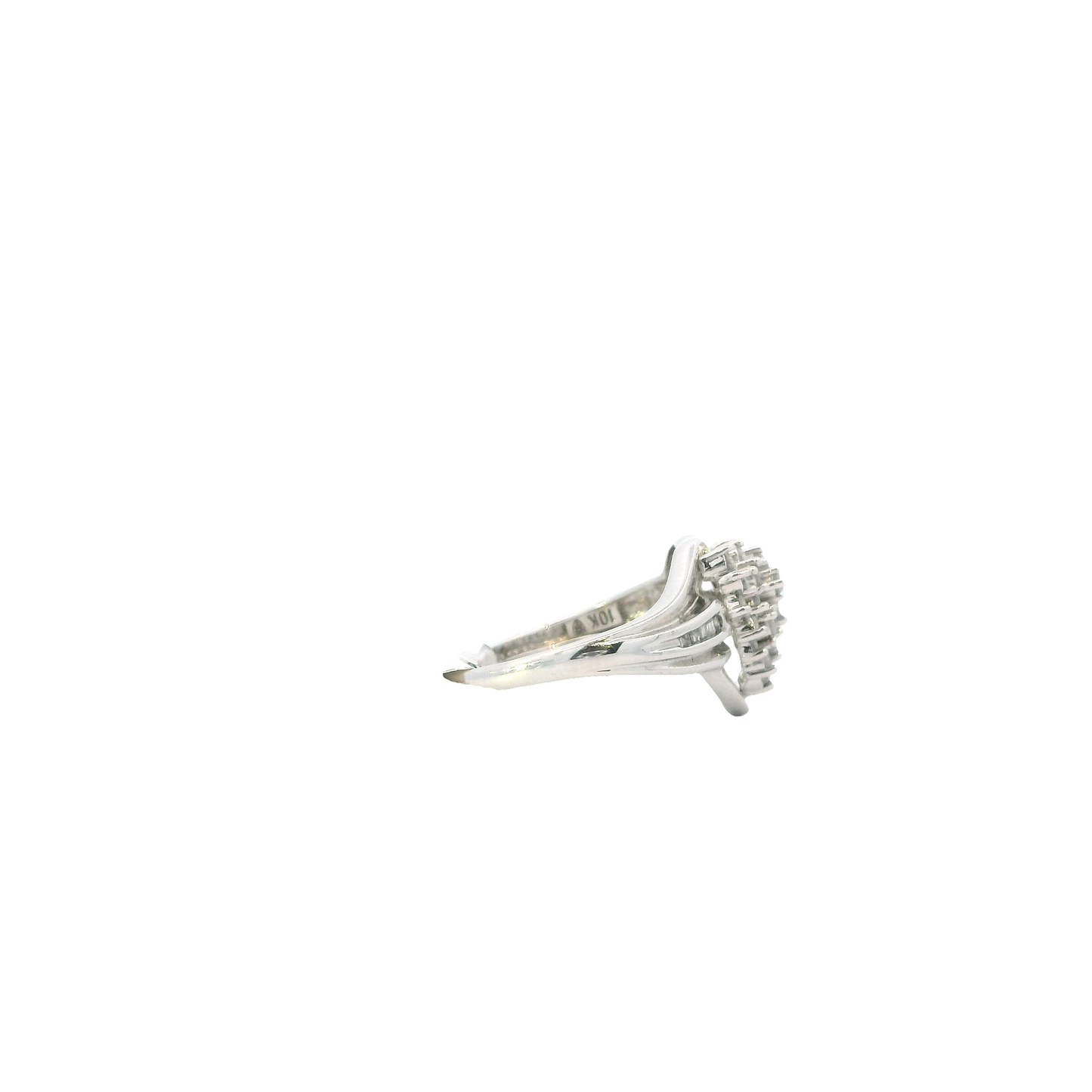 10K White Gold Diamond Women's Heart Ring - 0.58ct