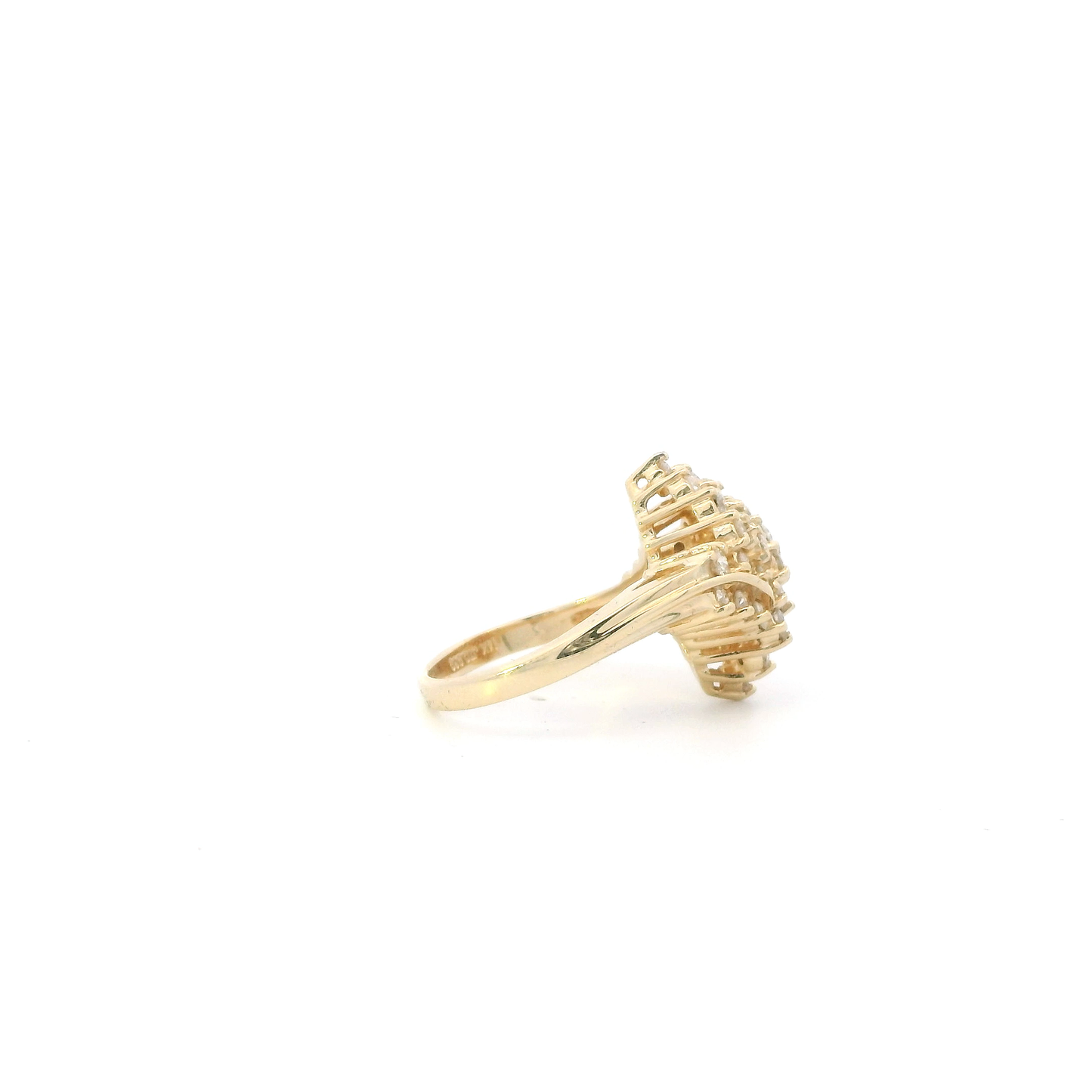 14K Yellow Gold Diamond Women's Ring - 0.80ct