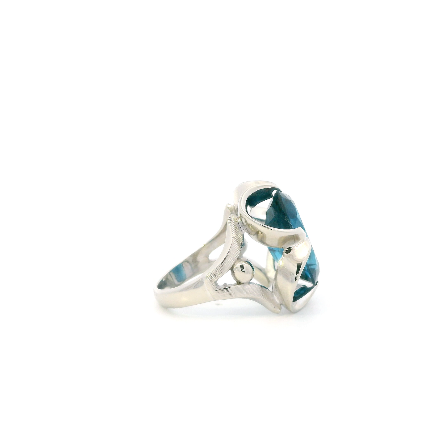 14K White Gold London Blue Topaz Women's Ring