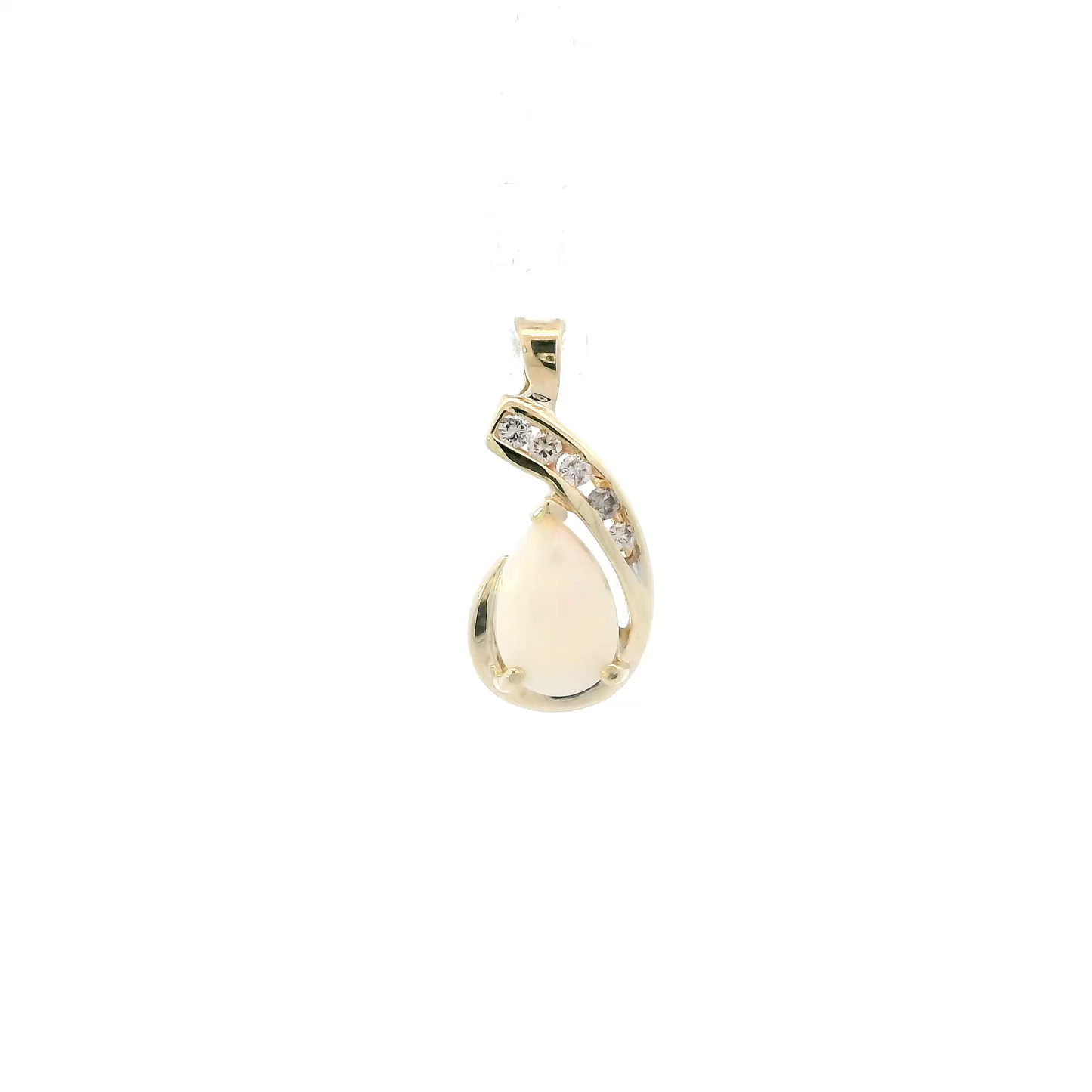 10K Yellow Gold Opal & Diamond Pendant - 0.06ct