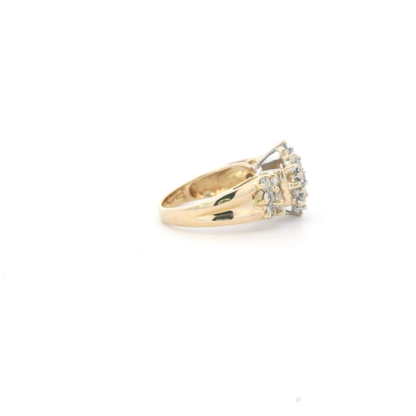 14K Yellow Gold Women's Diamonds Ring - 1.50ct