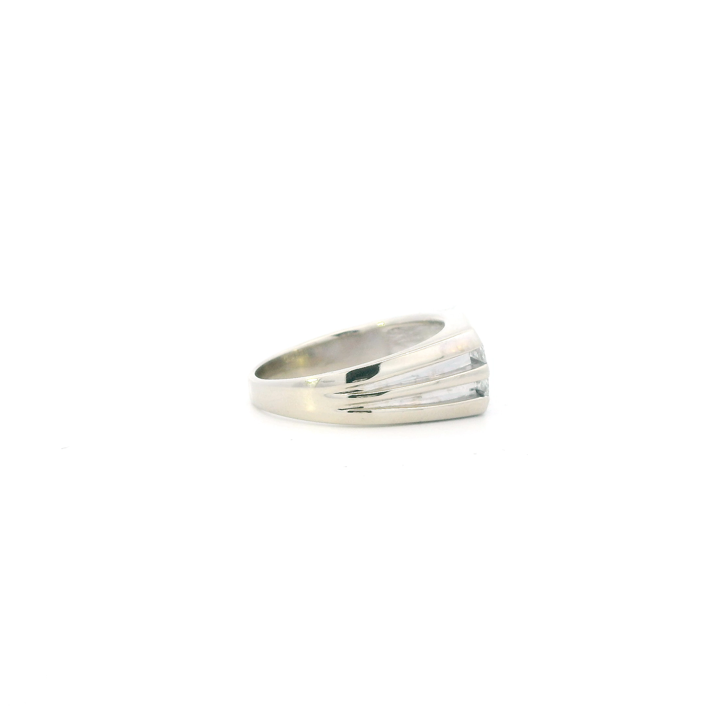 14K White Gold Diamonds Mens Ring - 0.75ct