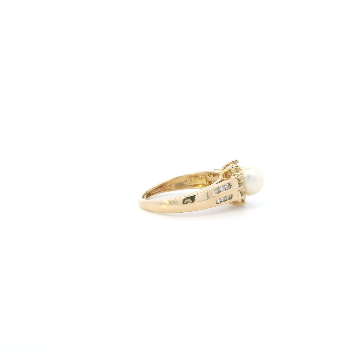 14K Yellow Gold Pearl & Daimond Womens Ring - 0.24ct