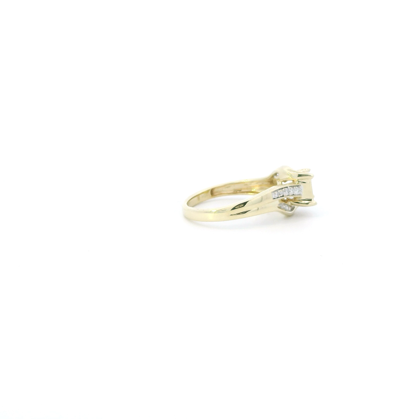 10K Yellow Gold Diamond & Ruby Womens Ring - 0.42ct