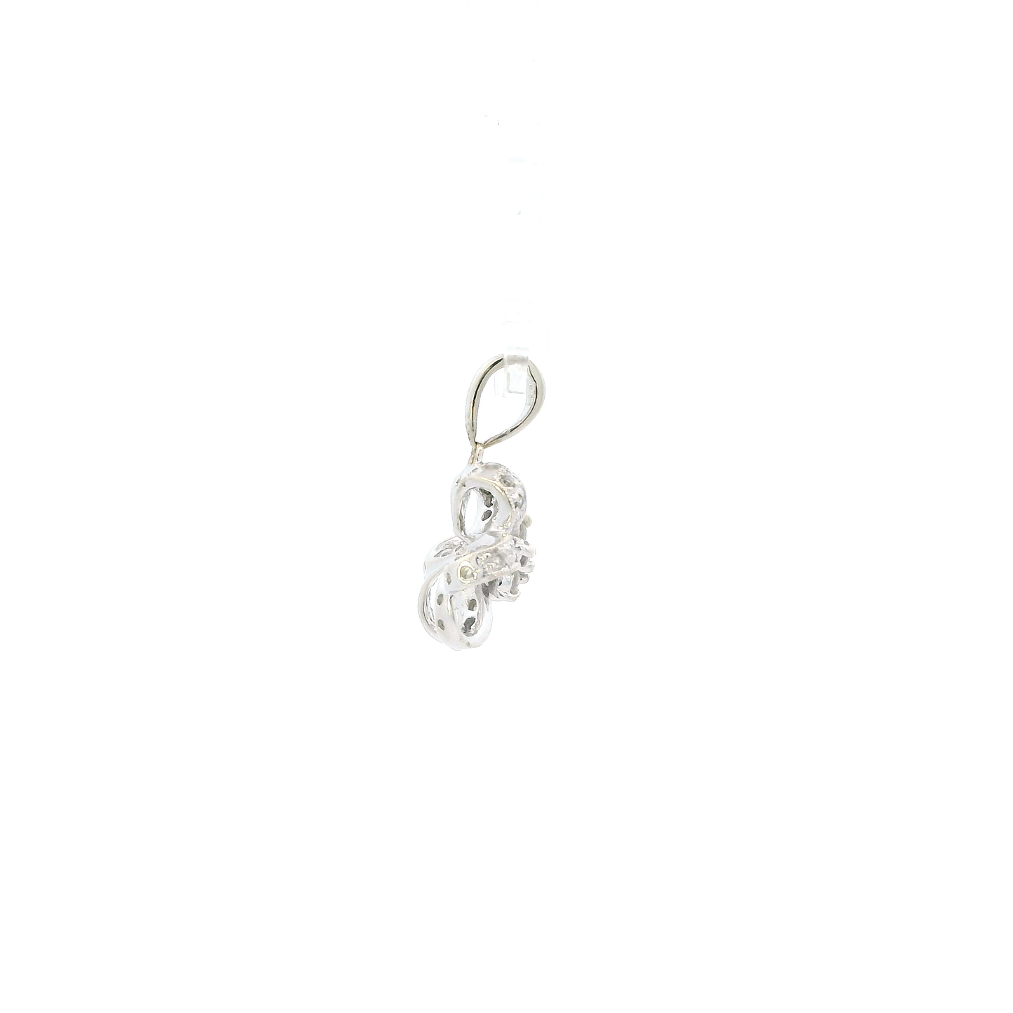 14K White Gold Diamond Flower Pendant - 0.30ct