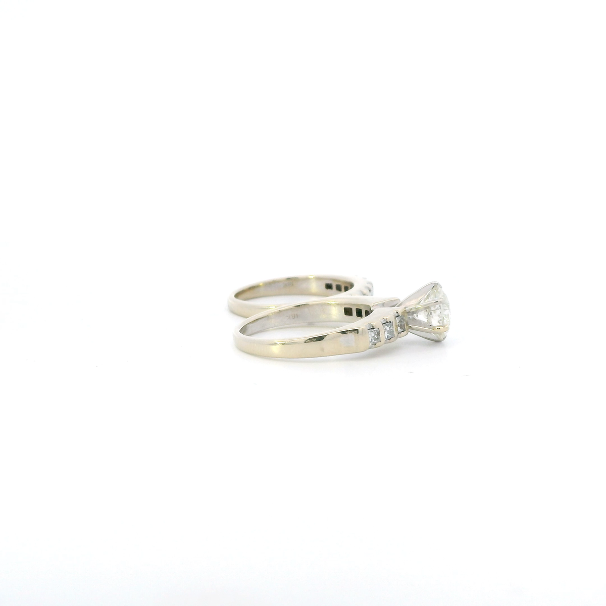 18K White Gold Womens Diamond Engagement & Wedding Ring Set - 1.96ct