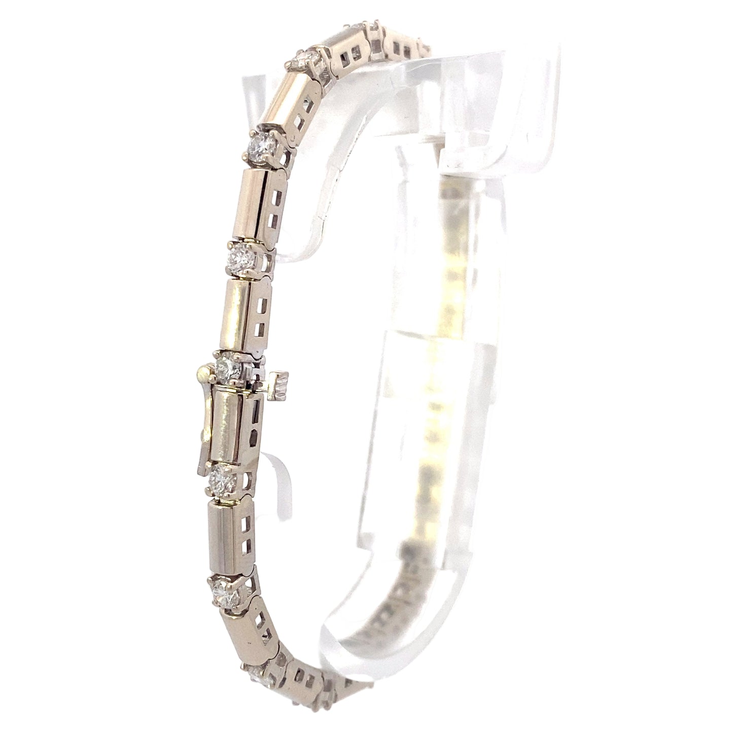 14K White Gold Diamond Bar Link Bracelet - 1.80ct