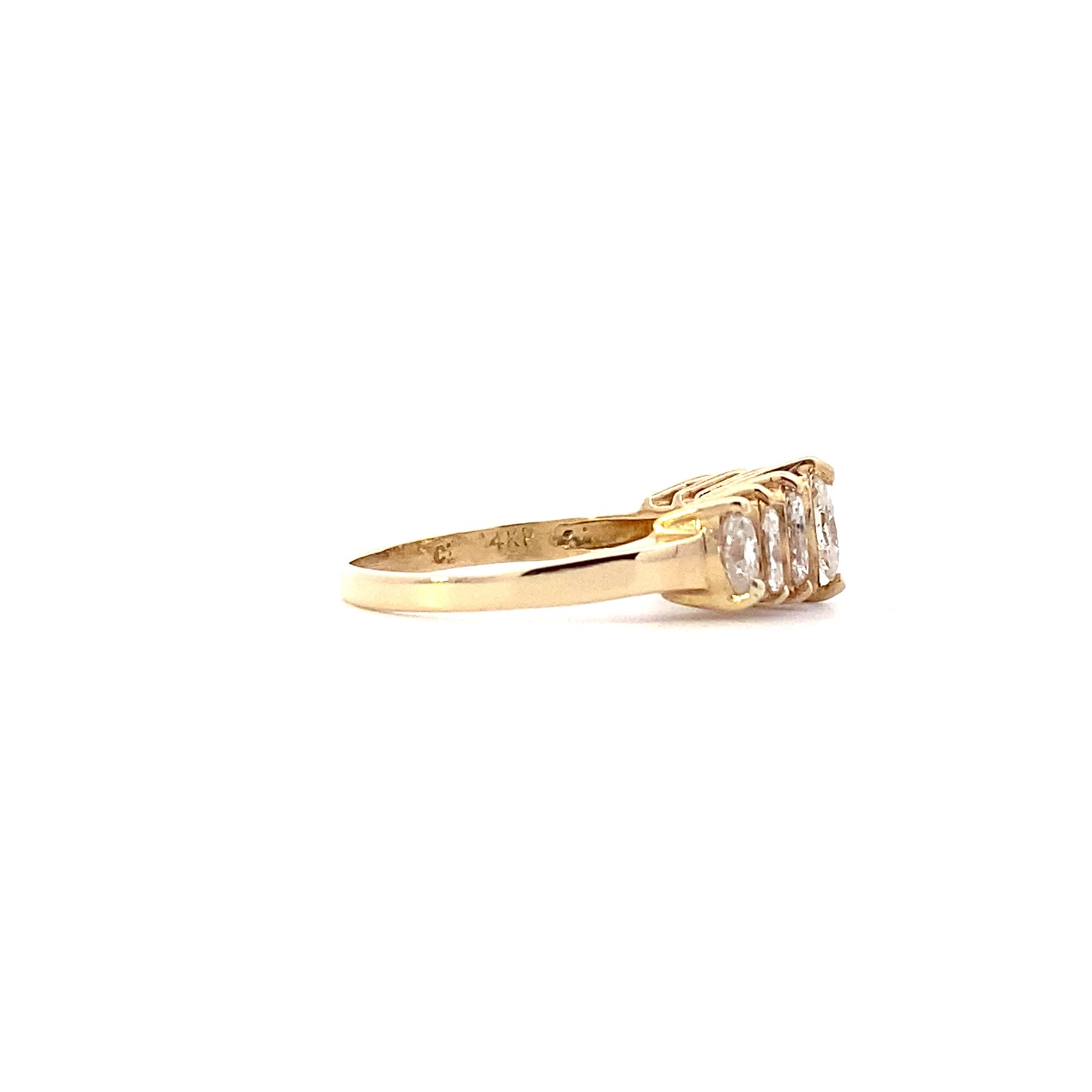 14K Yellow Gold Women's Diamond Ring - 1.10ct