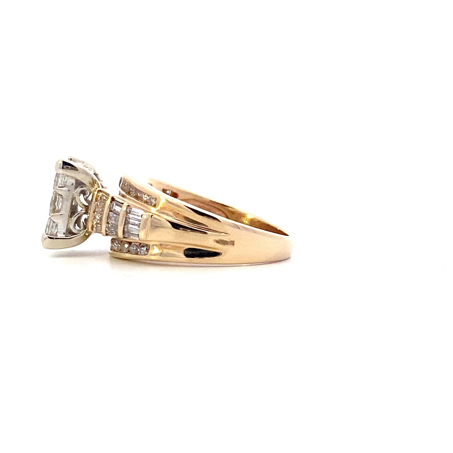 14K Yellow Gold Diamond Women's Ring - 1.24ct