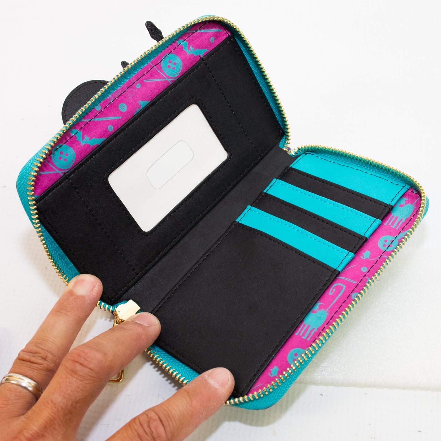 Loungefly "Coralin Glow In The Dark House" Wallet