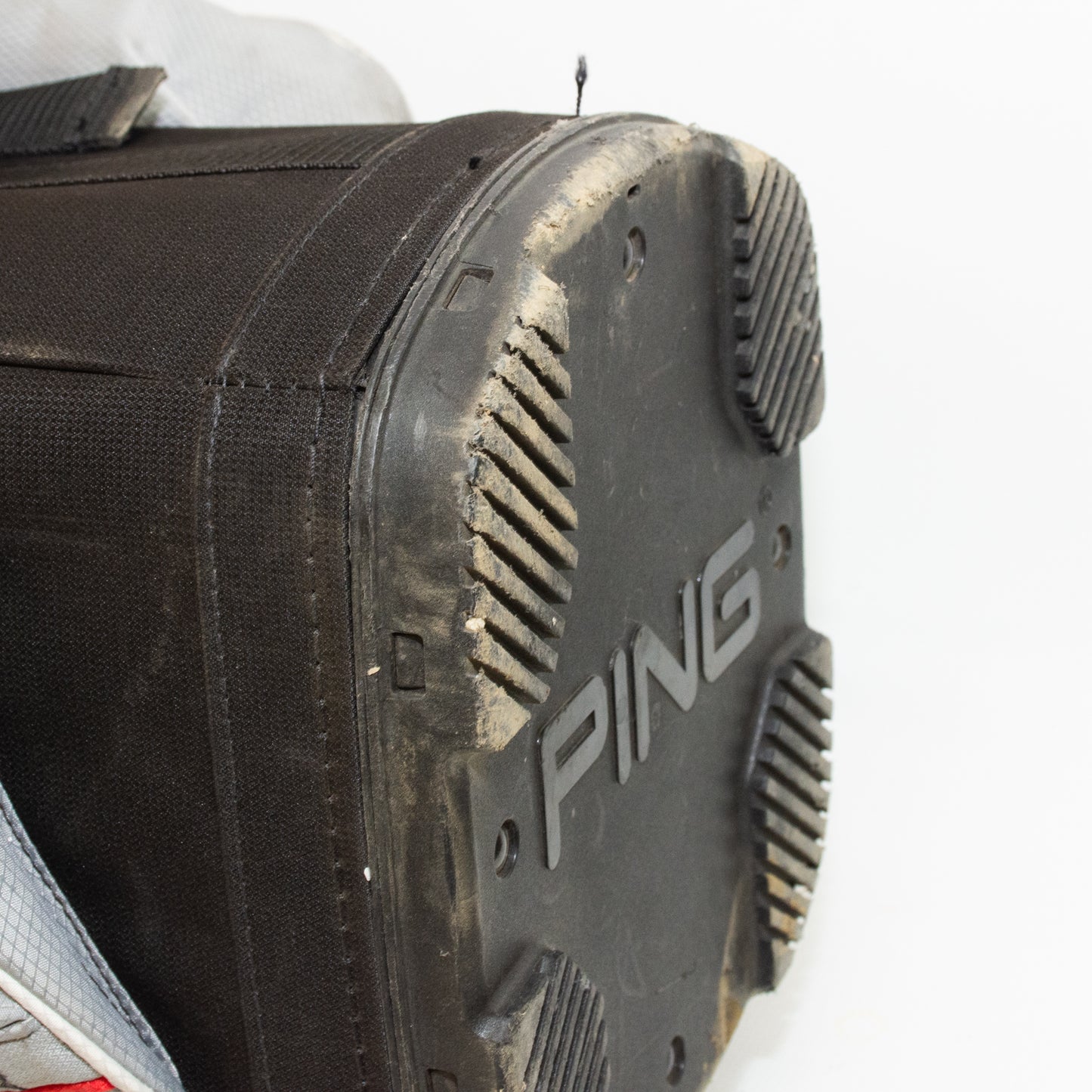 Ping Traverse 191 Golf Club Bag