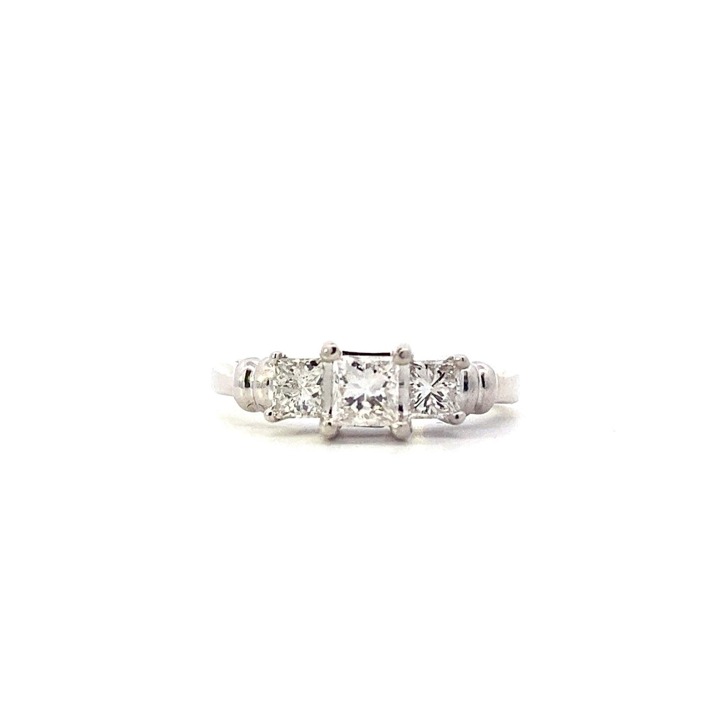 14K White Gold Women's Diamond Ring - 0.90ct