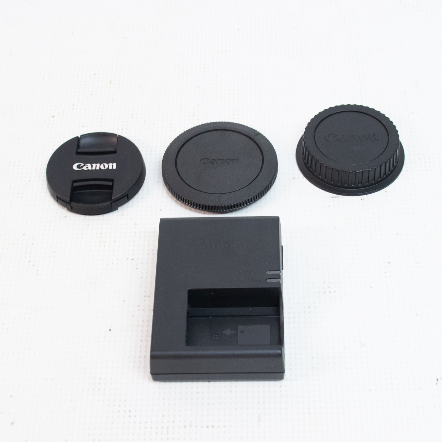 Canon EOS R50V VLog Camera Bundle