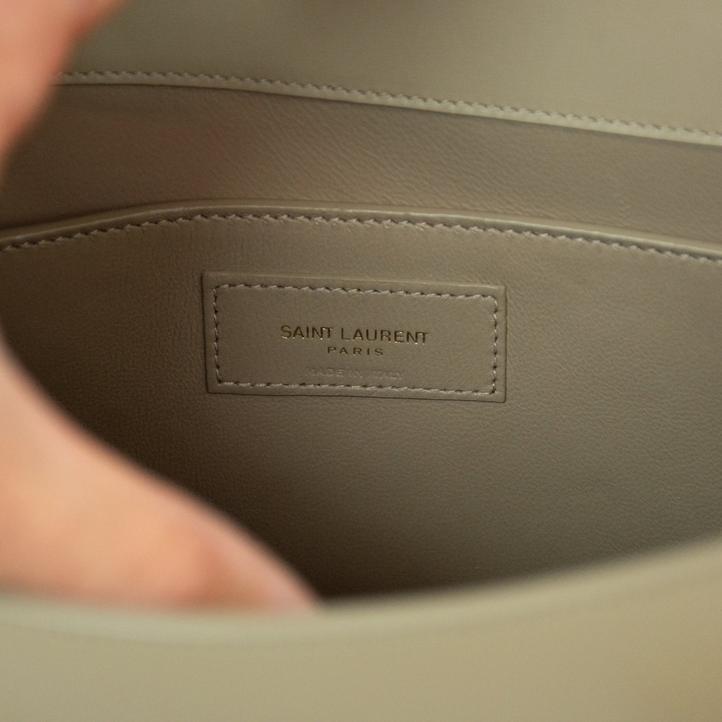 Saint Laurent Manhattan Medium Shoulder Bag