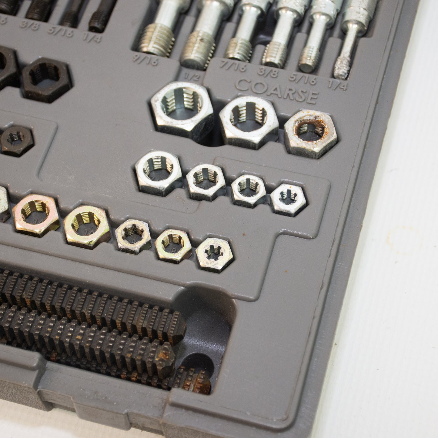 Matco Tools TDK51 51pc Rethreading Tap & Die Set