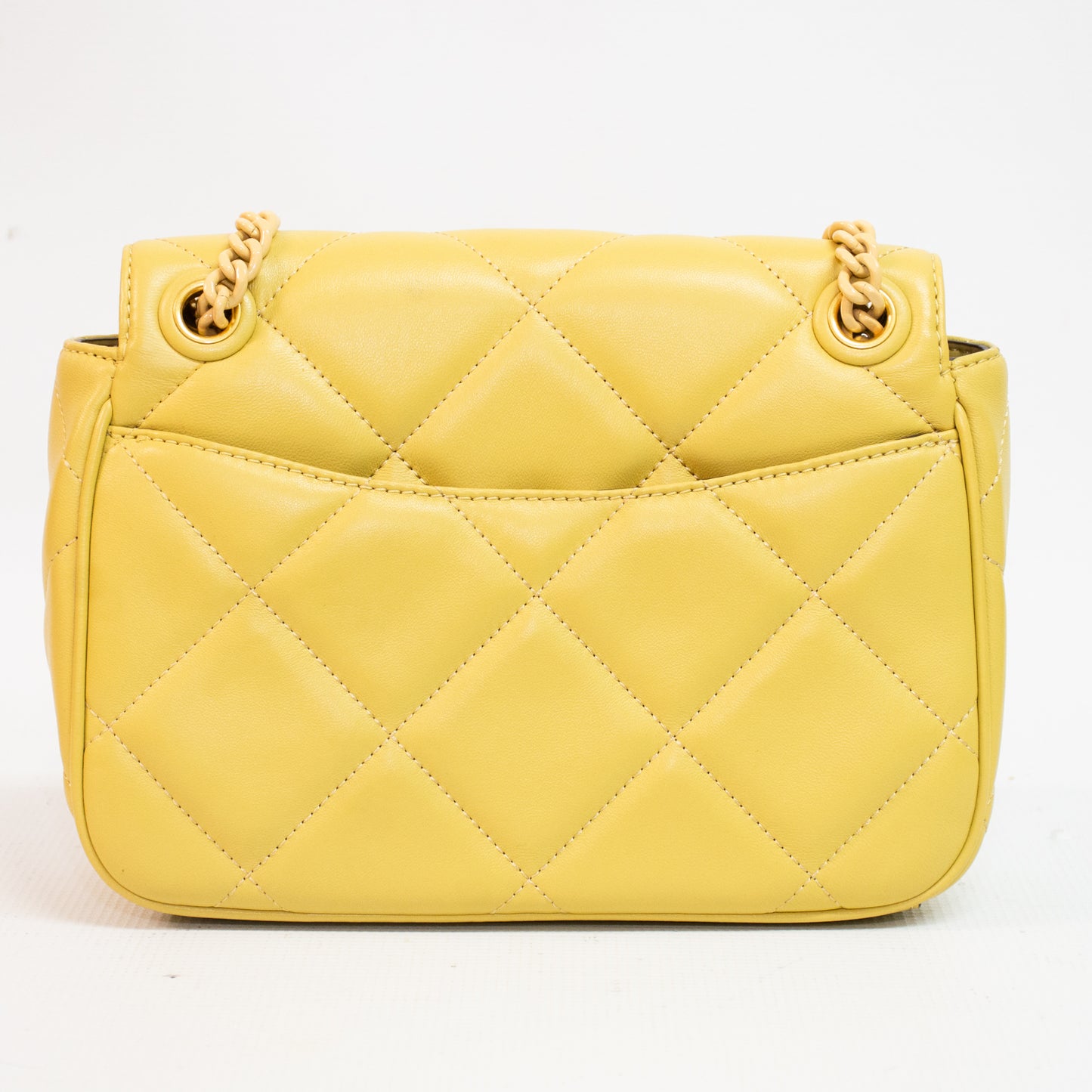 Tory Burch Willa Soft Quilt Beeswax Small Shoulder Bag