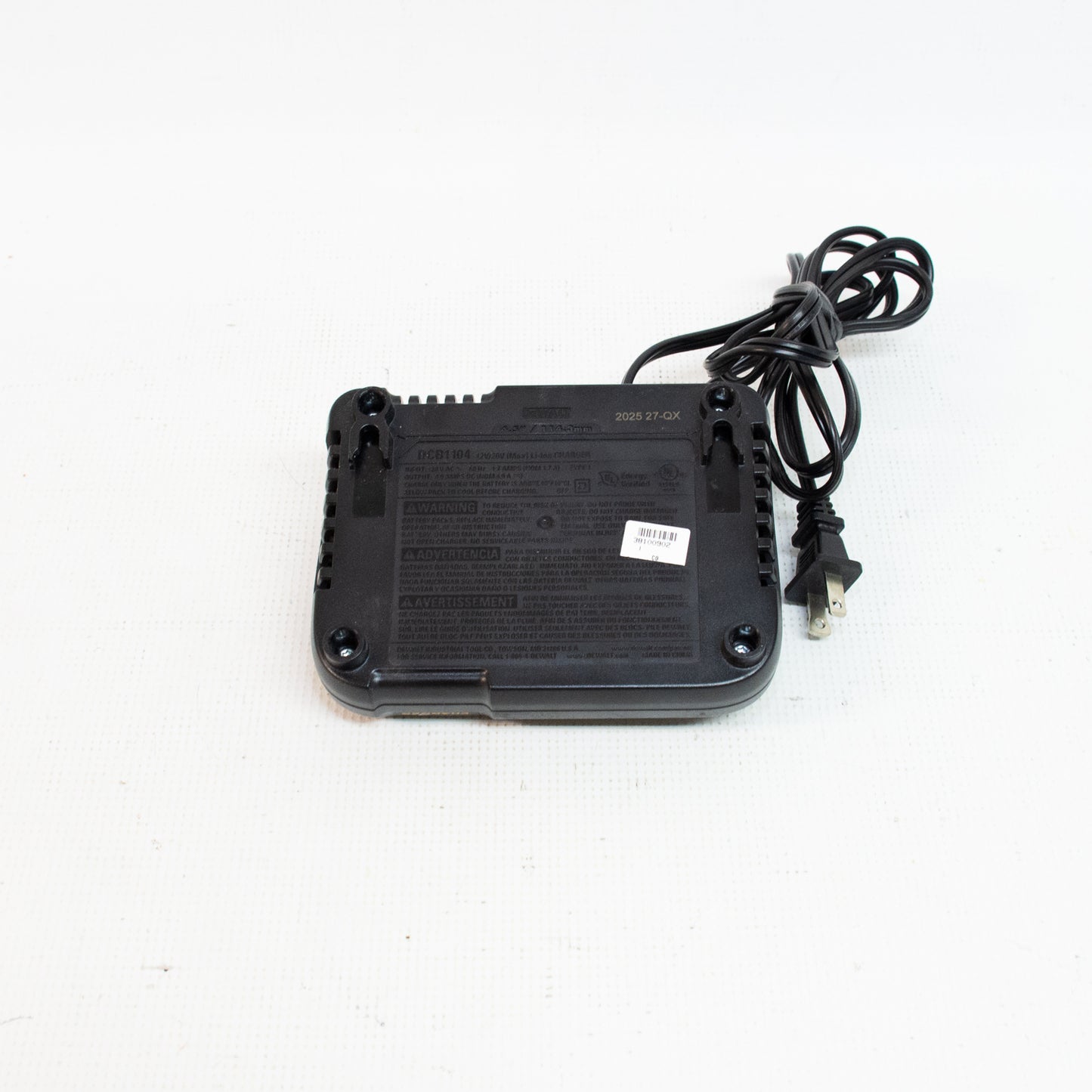 DEWALT DCB1104 4 Amp Battery Charger