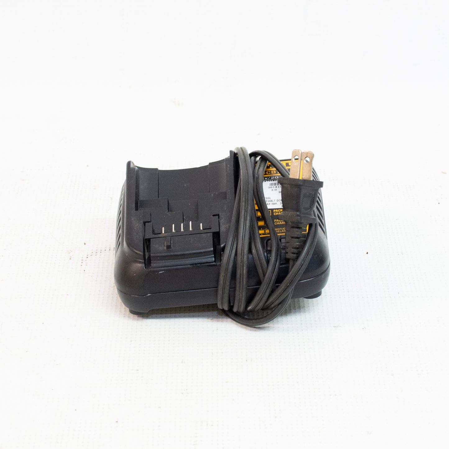 DEWALT DCB230 20V Max 3Ah & Charger