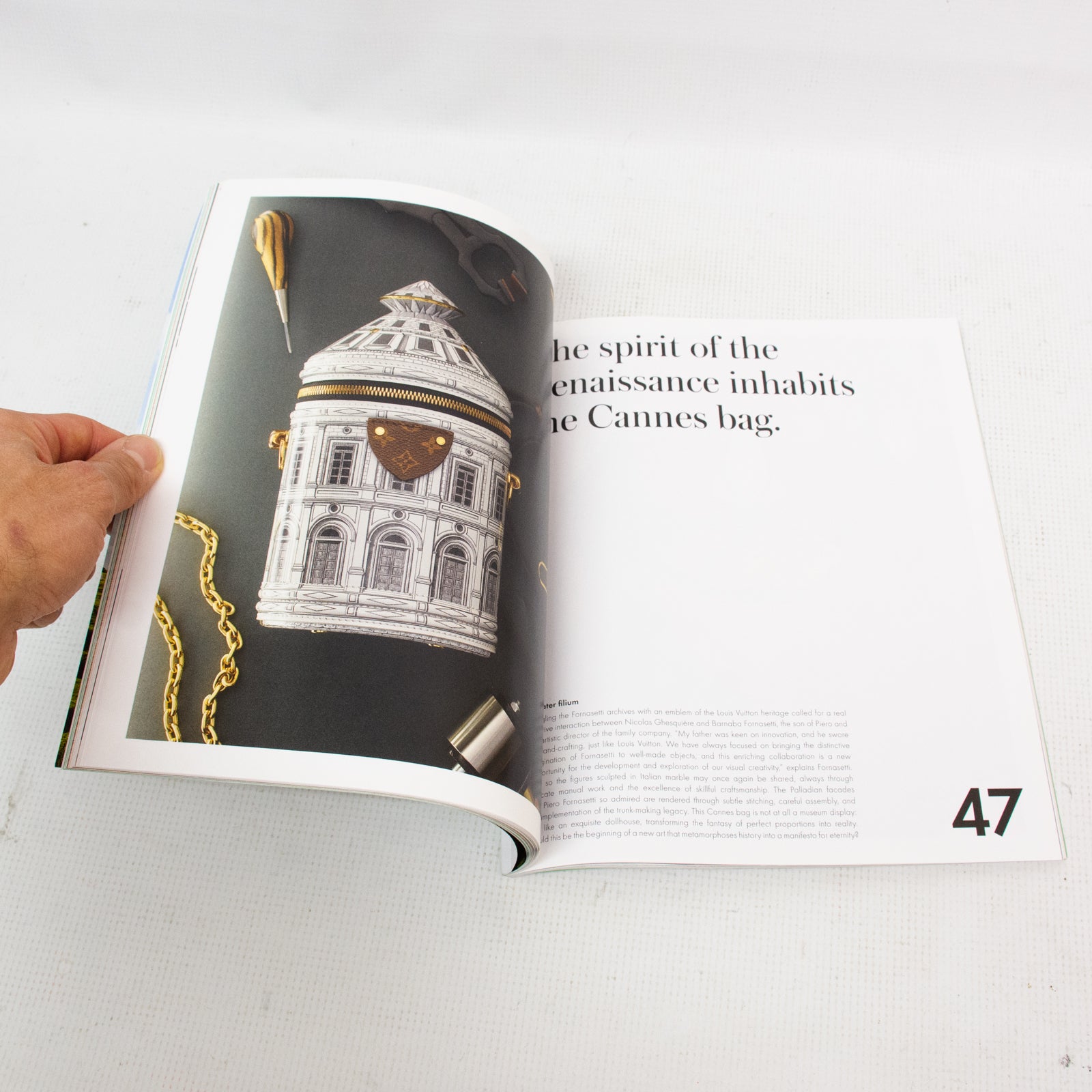 Louis Vuitton - The Book - No.12