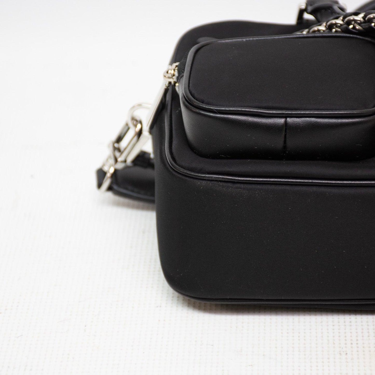 Michael Kors Elliot Utility Crossbody Camera Bag- 30T2S5EM8C