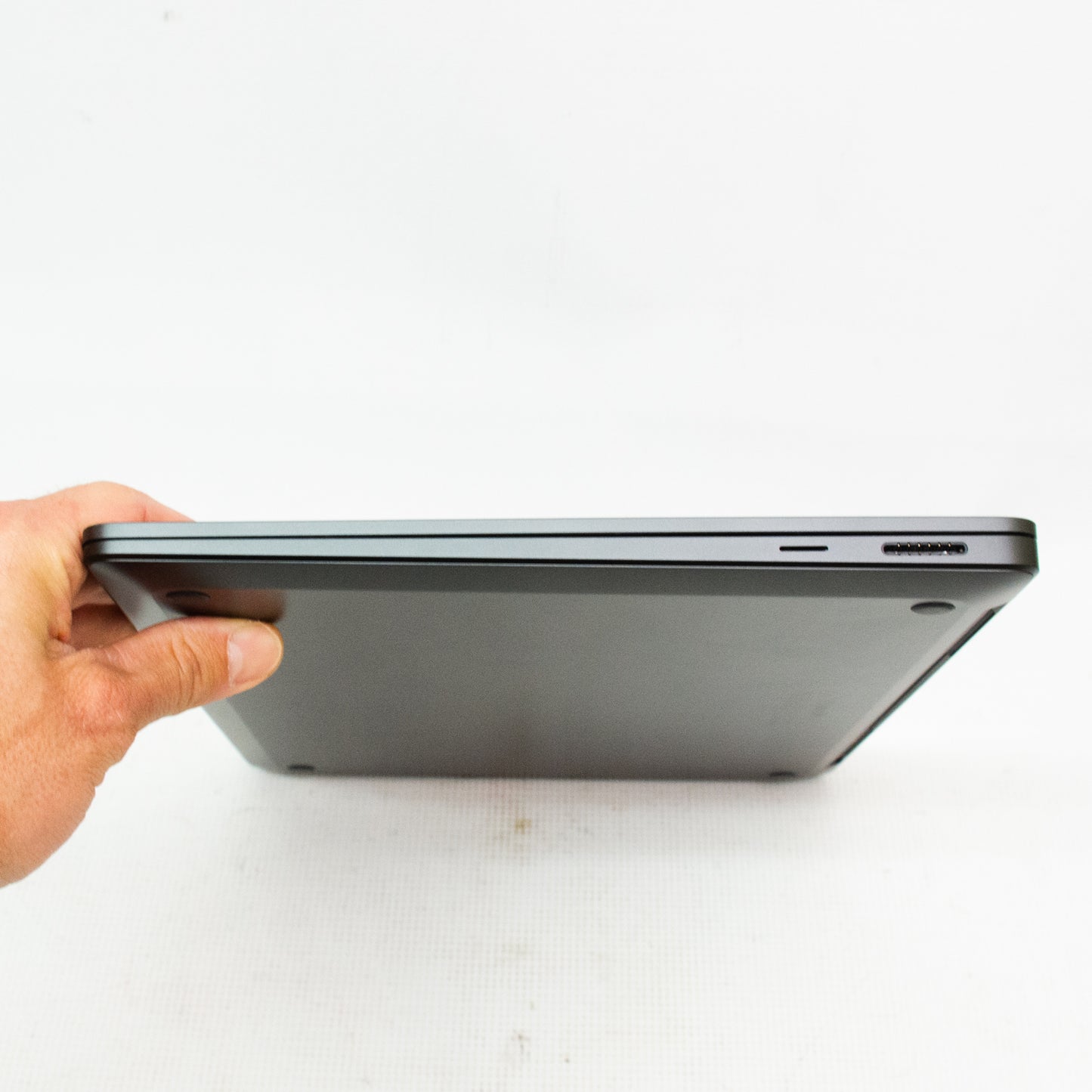 Microsoft Surface 7th Gen Laptop 2037 - Snapdragon X Elite - 16 GB Ram - 1TB SSD - Black