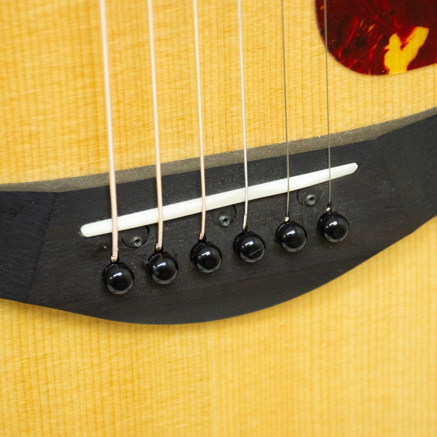 Taylor 214ce-QS DLX LTD Acoustic Guitar - Natural