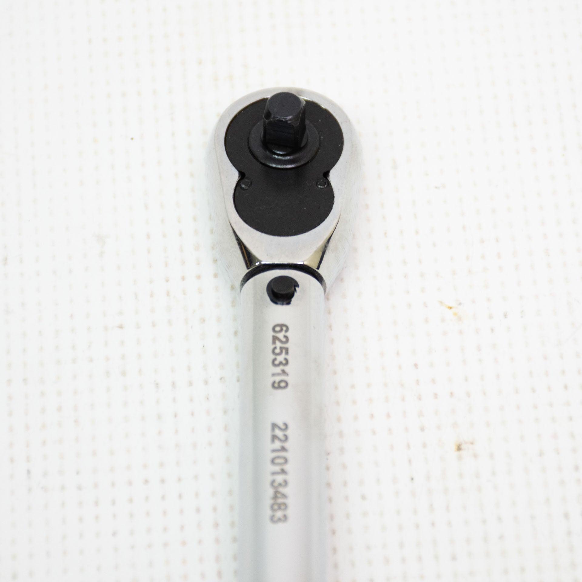 Husky 1/4in Drive Torque Wrench - 625319 - ipawnishop.com