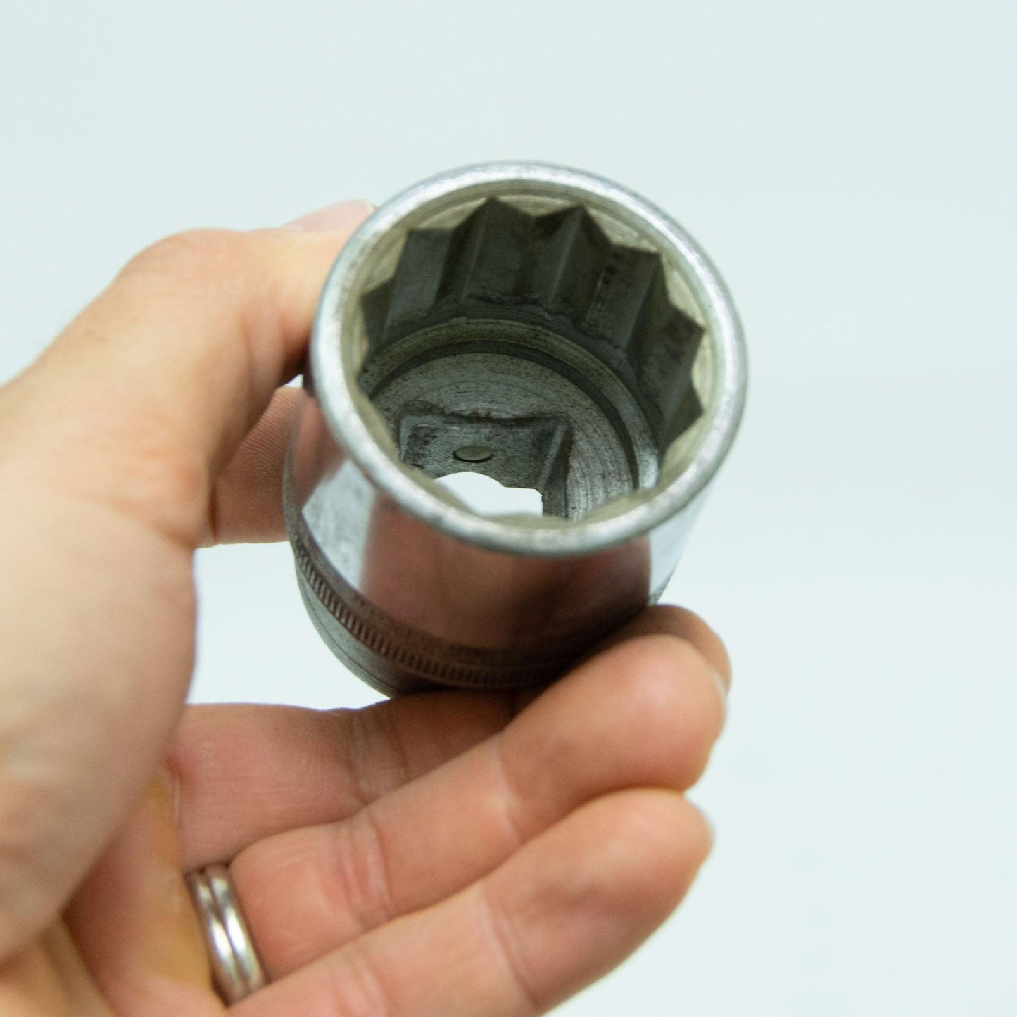 Snap-on LDH422 Drive 1-5/16" 12 Point Socket - ipawnishop.com