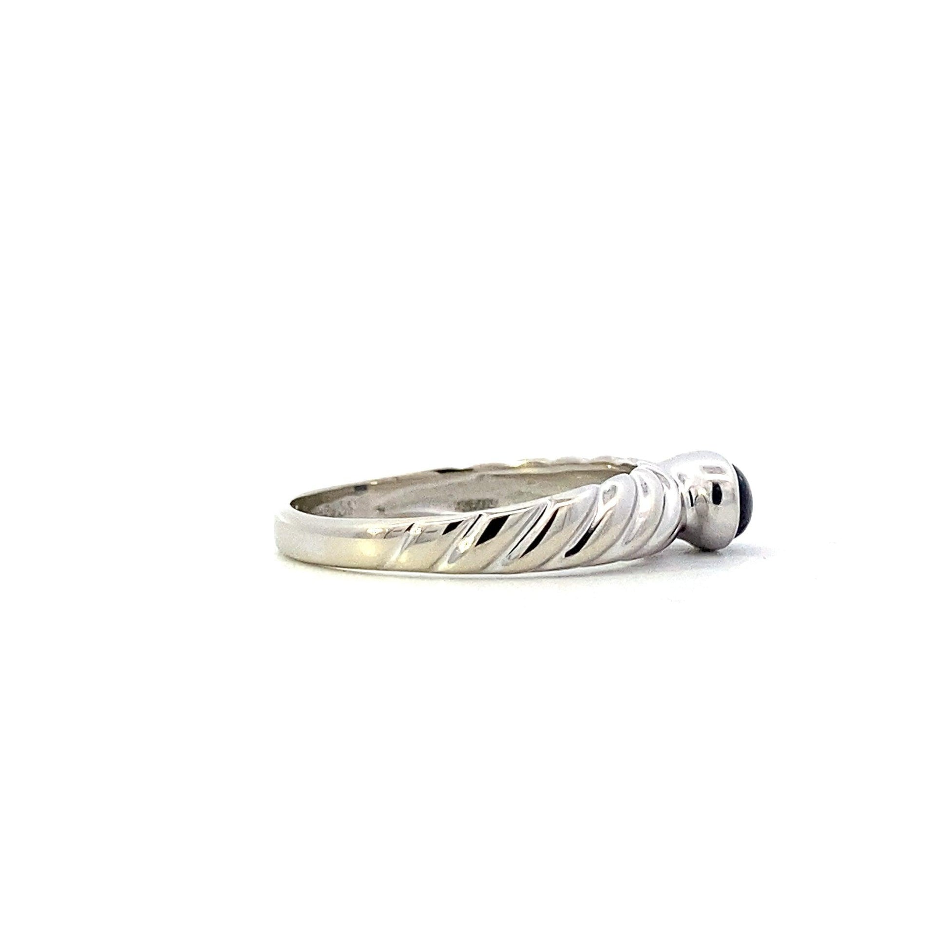 10K White Gold Bezel Set Blue Sapphire Ring - ipawnishop.com