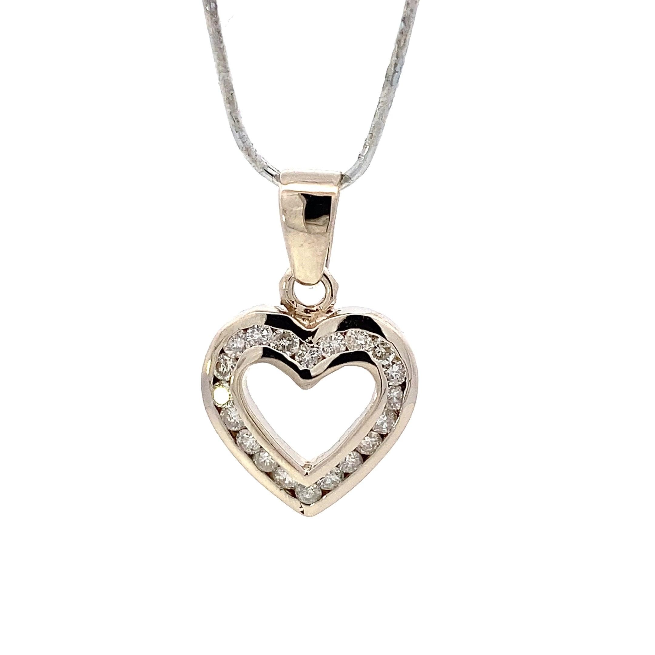 14K White Gold Diamond Heart Pendant - 0.54ct - ipawnishop.com