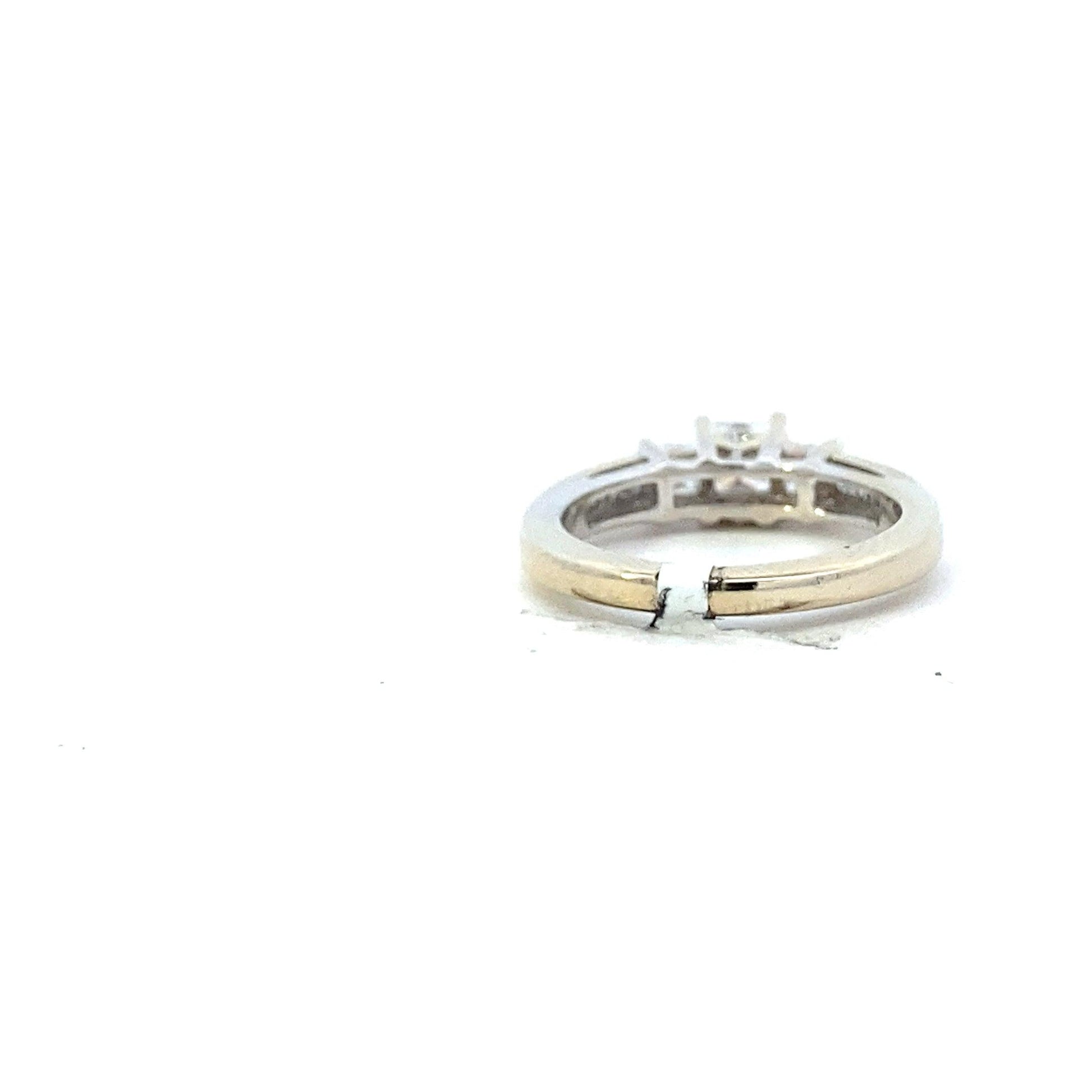 14K White Gold Women's Diamond Ring - 0.83ct - ipawnishop.com