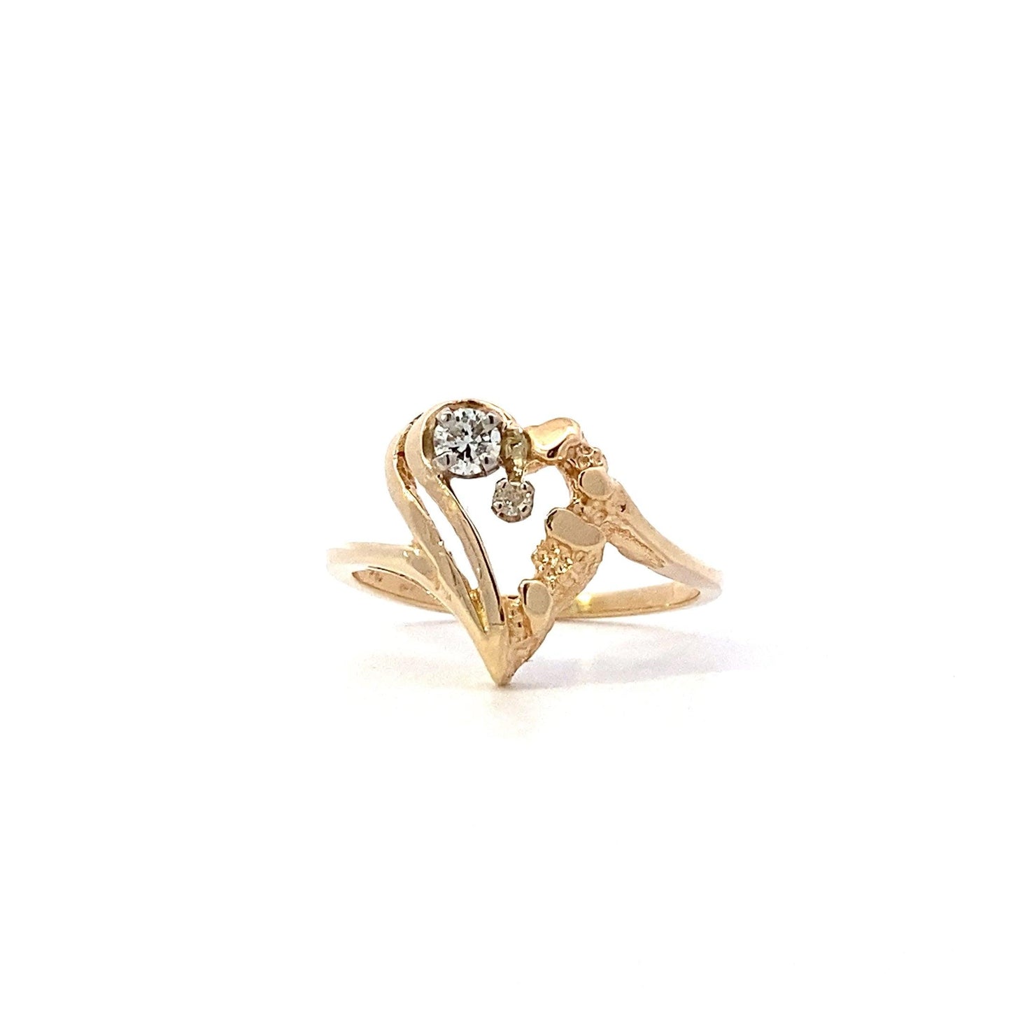 14K Oro Amarillo Nugget Corazón Anillo de Diamantes de la Mujer - 0.13ct - ipawnishop.com