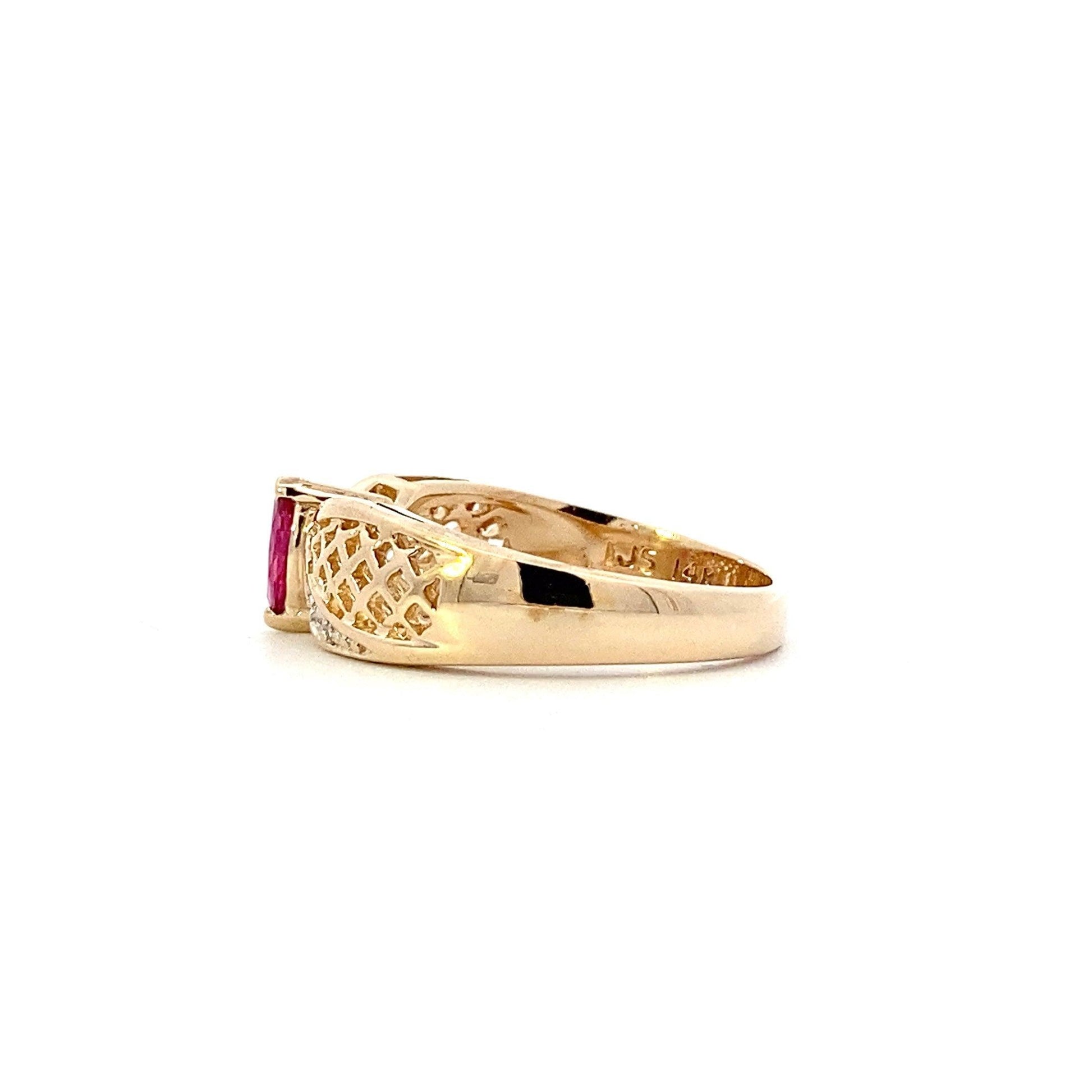 14K Yellow Gold Ruby Women's Diamond Ring - 0.04ct - ipawnishop.com