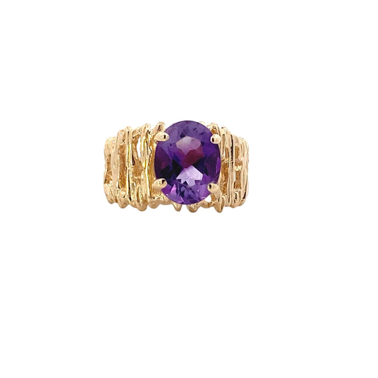 14K Yellow Gold Oval Amethyst Ring
