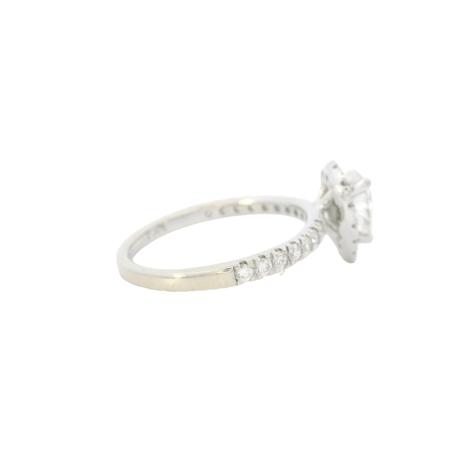 14K White Gold Diamond Women's Ring - 0.77ct