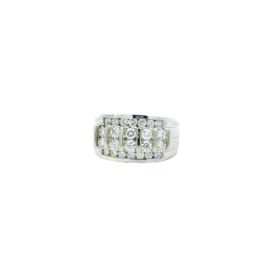 14K White Gold Diamond Ring - 1.56ct